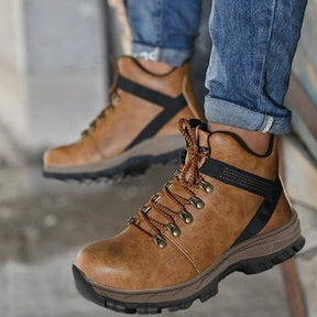 Bota Masculina de Couro Indestrutível - REF36